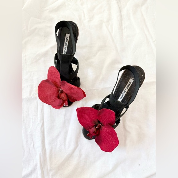 Manolo Blahnik Orchid Flower heels sandals shoes 37.5 slingback Elastic straps - Picture 1 of 6